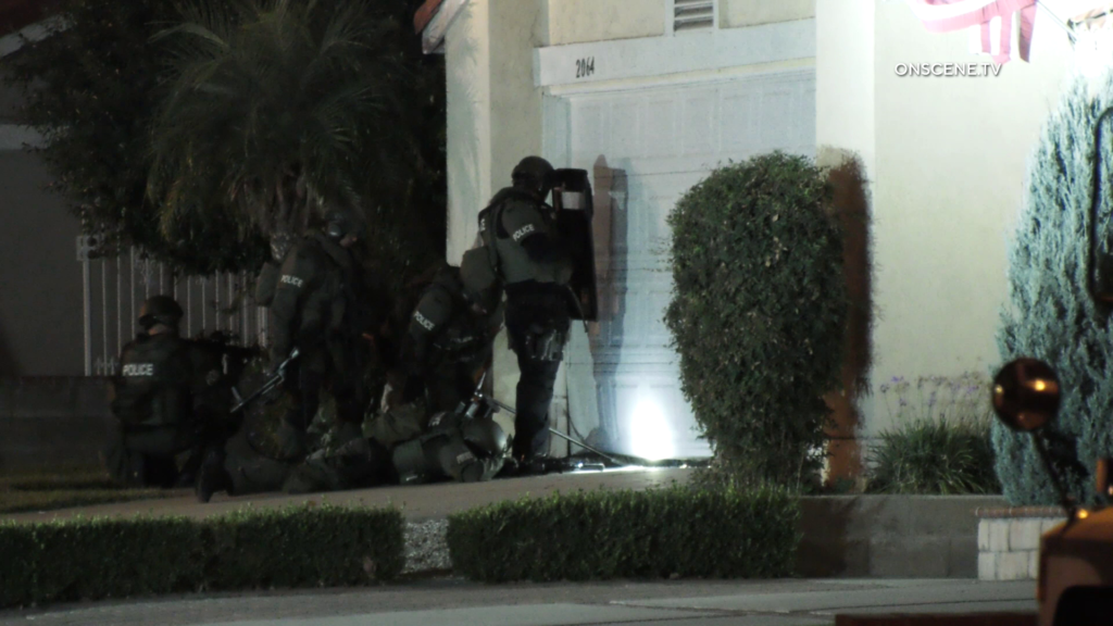 Corona: SWAT Standoff Ends With Man Found Dead – ONSCENE.TV