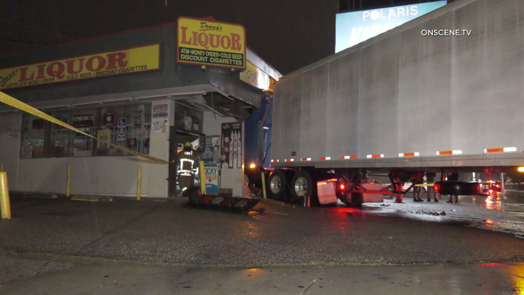 North Hollywood: Crash Sends Semi Truck Into Liquor Store – ONSCENE.TV