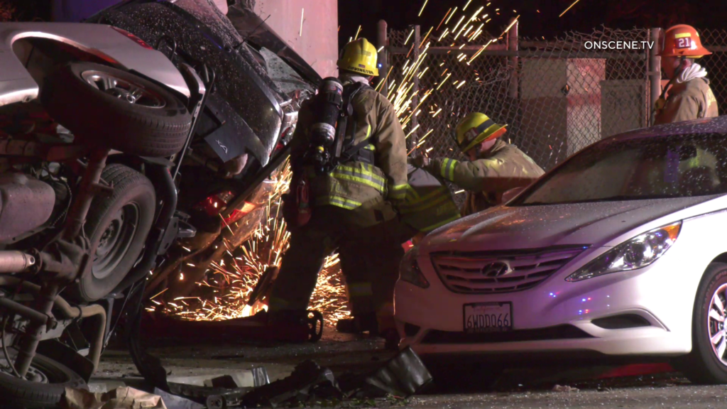 Glendale: Woman Freed From Car After Flying Off Freeway – ONSCENE.TV