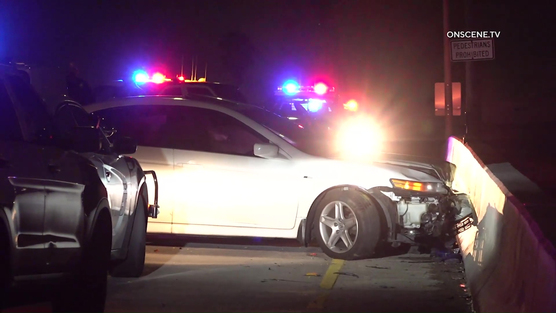 Anaheim: Pursuit Ends With Suspect Jumping Off Freeway Overpass, Being ...