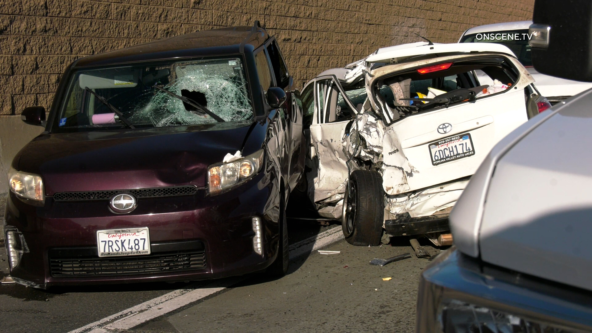 Fatal Multi-Vehicle Collision: Trailer And Passenger Cars Tragically Clash